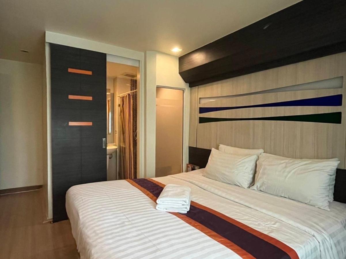 Orion Rooms Sukhumvit 11 Bangkok Exterior foto