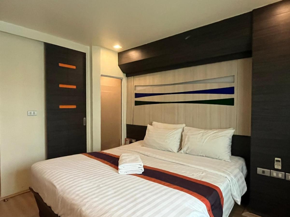 Orion Rooms Sukhumvit 11 Bangkok Exterior foto